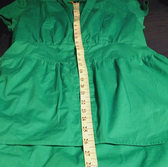 Structured peplum top with button waist - Picture 7 of 15